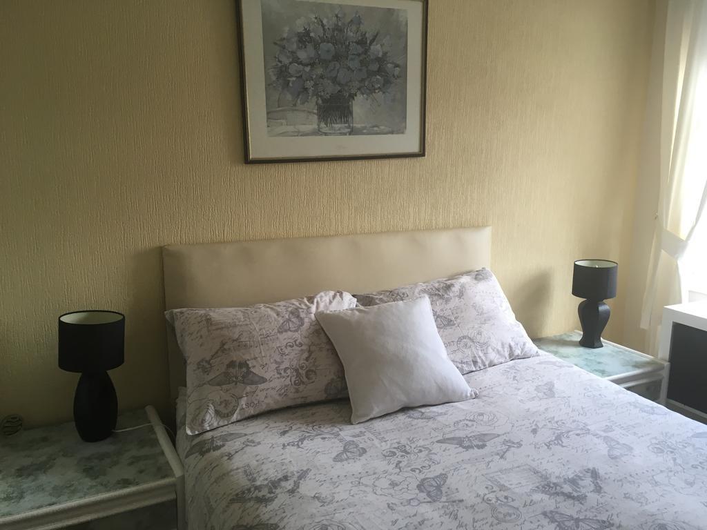 Bentons Guest House Cheltenham Esterno foto