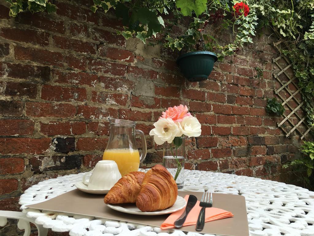 Bentons Guest House Cheltenham Esterno foto