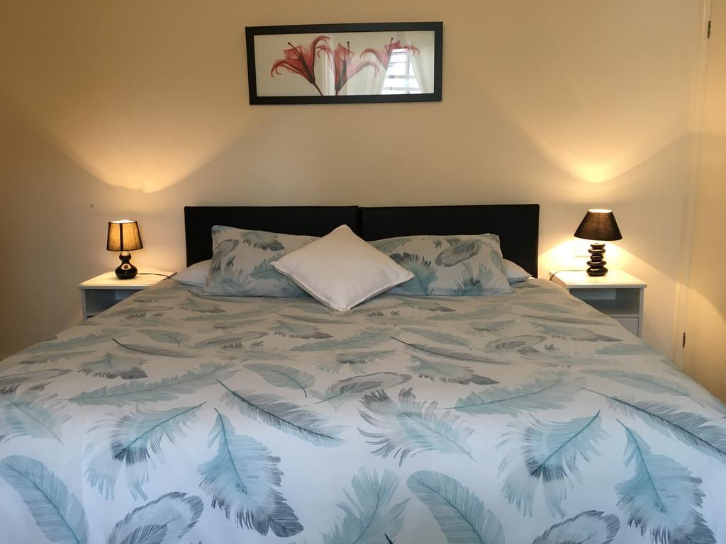 Bentons Guest House Cheltenham Esterno foto