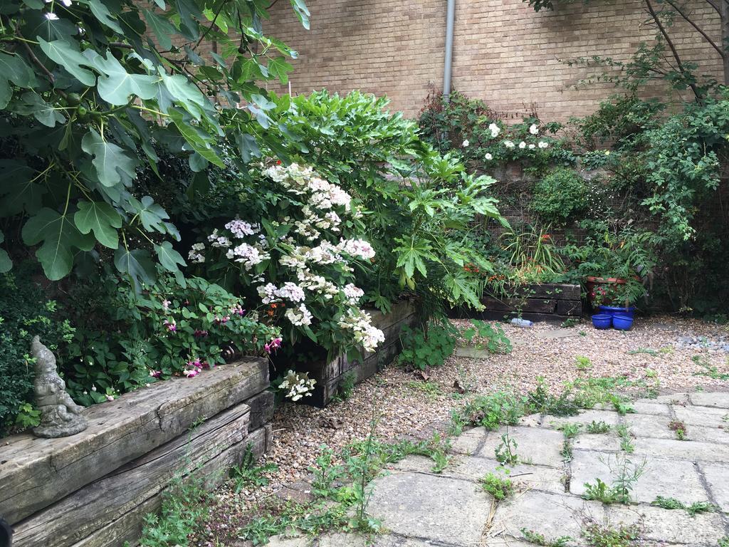 Bentons Guest House Cheltenham Esterno foto