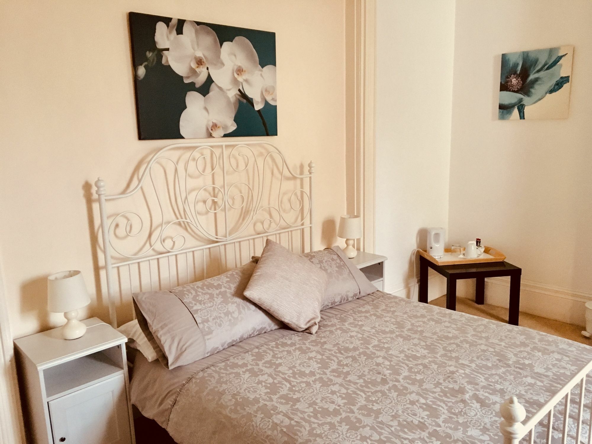 Bentons Guest House Cheltenham Esterno foto