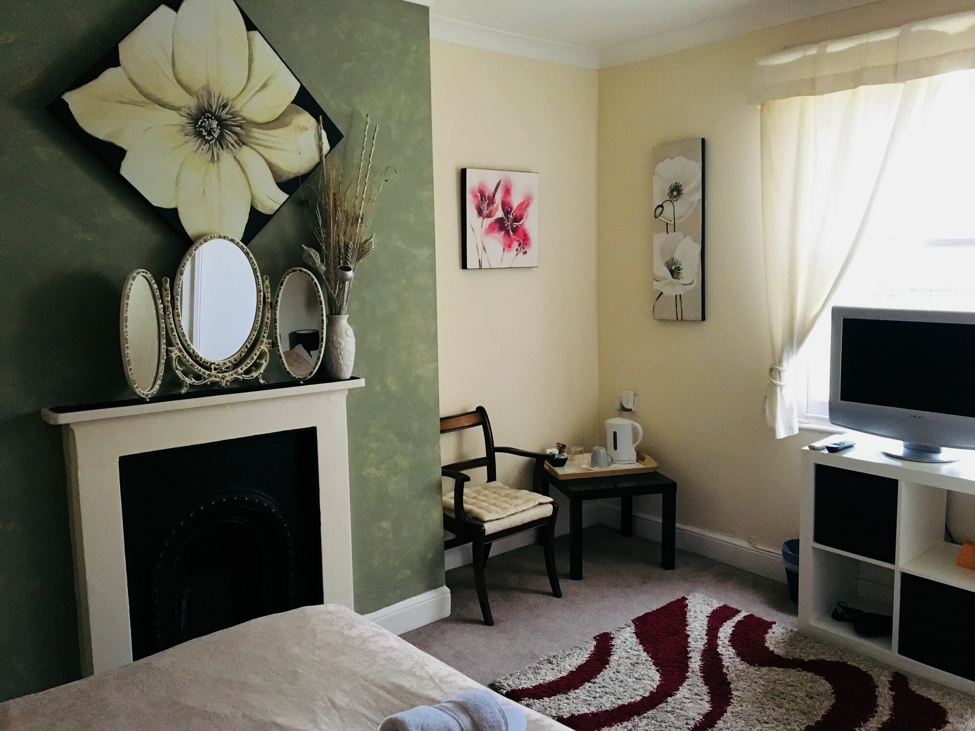 Bentons Guest House Cheltenham Esterno foto