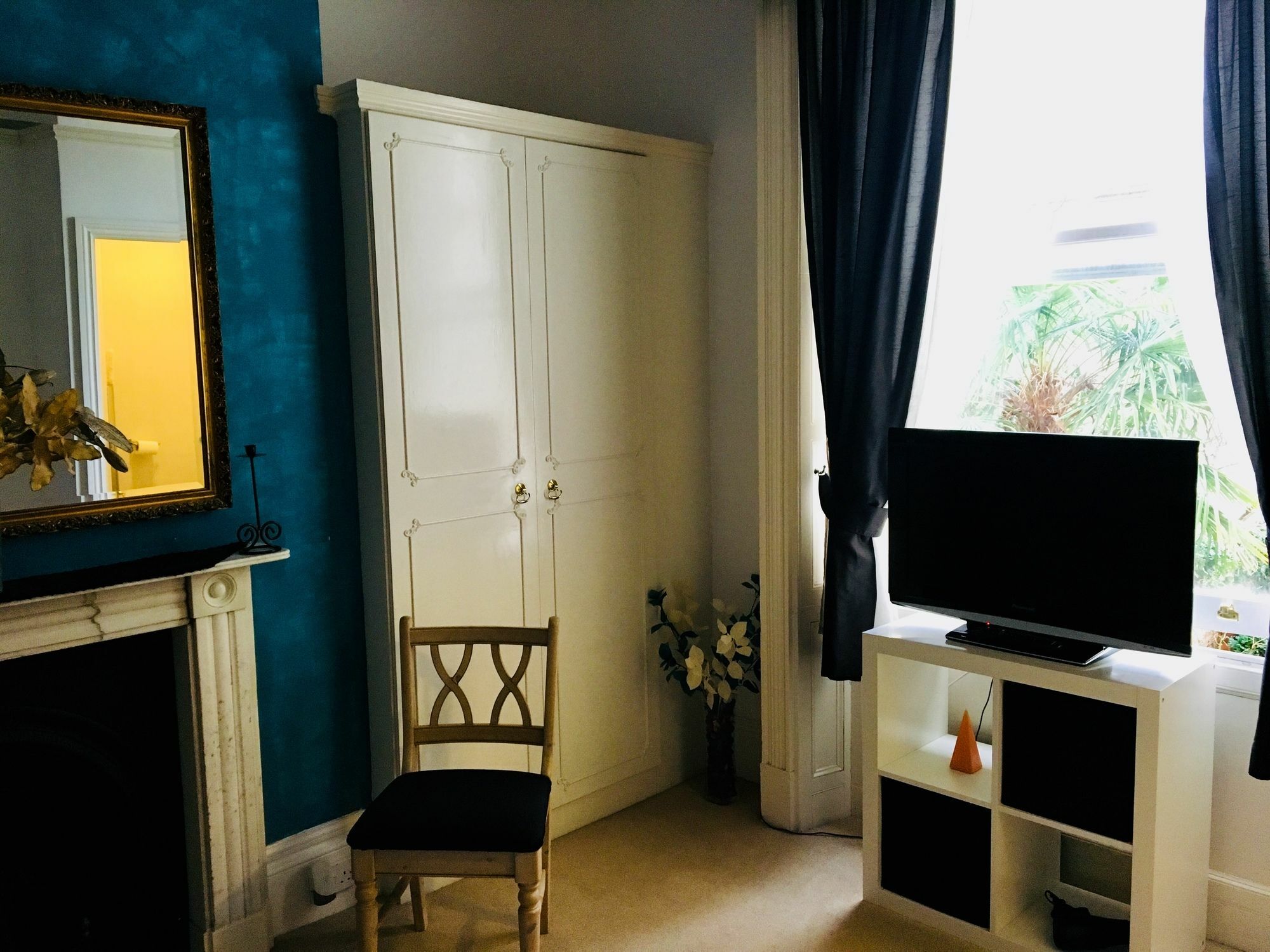 Bentons Guest House Cheltenham Esterno foto